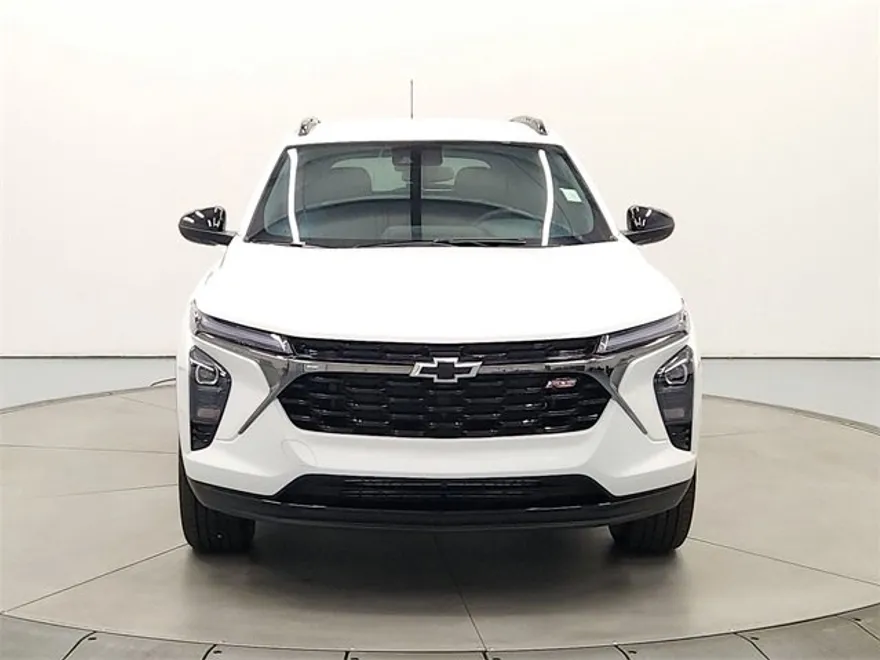 2025 Chevrolet Trax photo 1