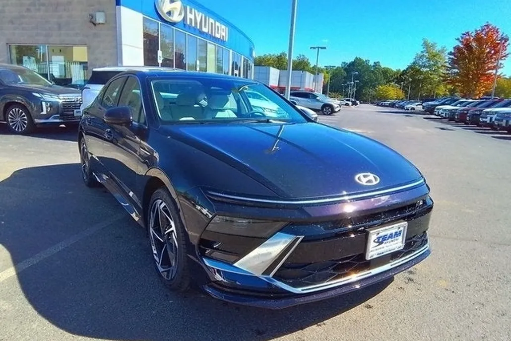 2025 Hyundai Sonata SEL Convenience photo 1