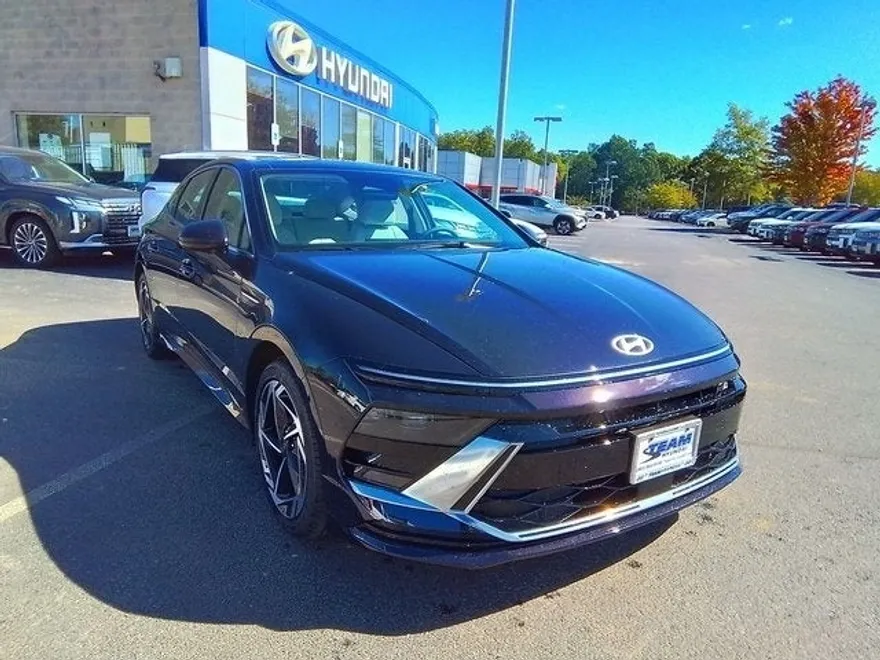 2025 Hyundai Sonata SEL Convenience photo 1