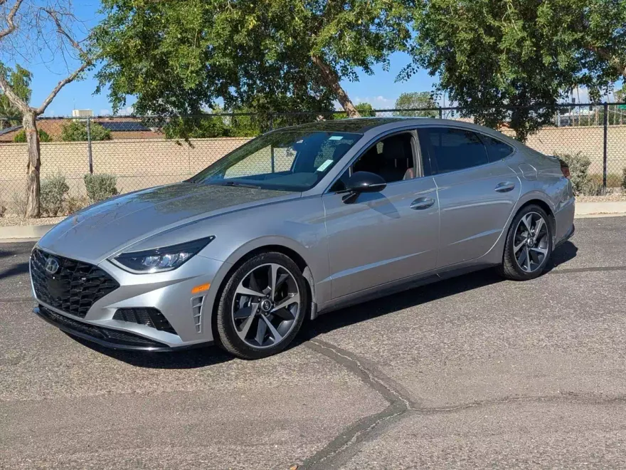 2021 Hyundai Sonata SEL Plus photo 1