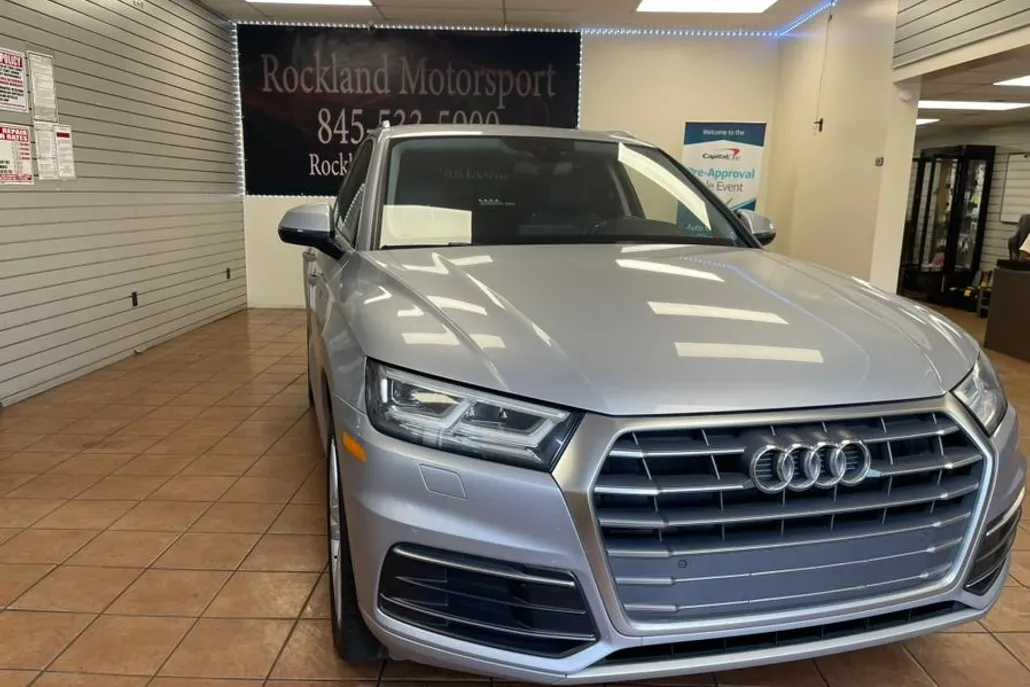 2018 Audi Q5 TFSI Premium Plus photo 1