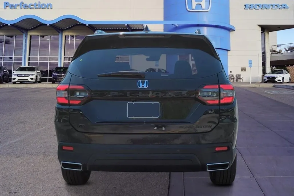 2025 Honda Pilot Black Edition photo 1