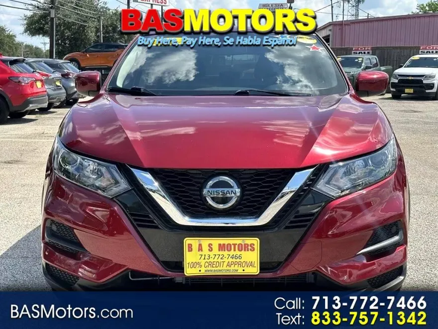 2022 Nissan Rogue Sport S photo 1