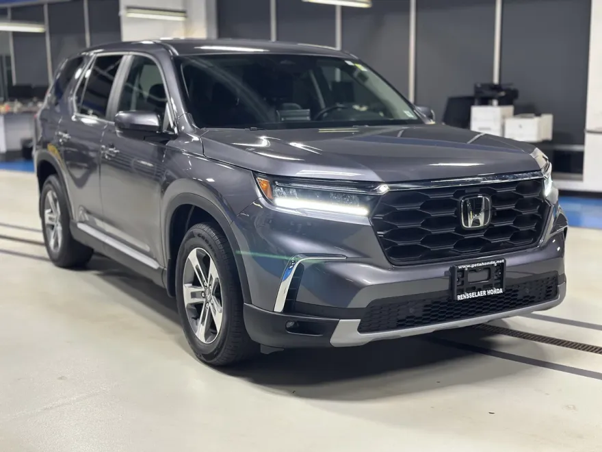 2024 Honda Pilot EX-L photo 1
