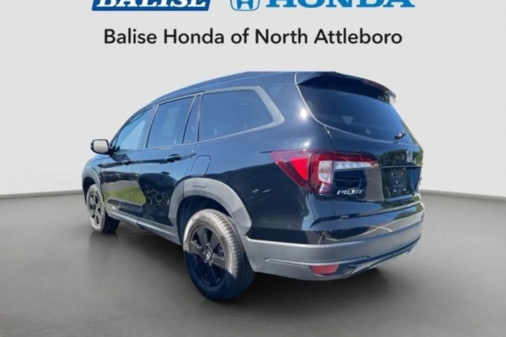2022 Honda Pilot TrailSport photo 1