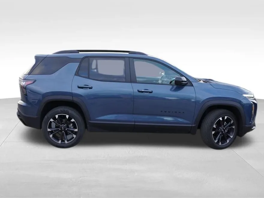 2025 Chevrolet Equinox RS photo 1