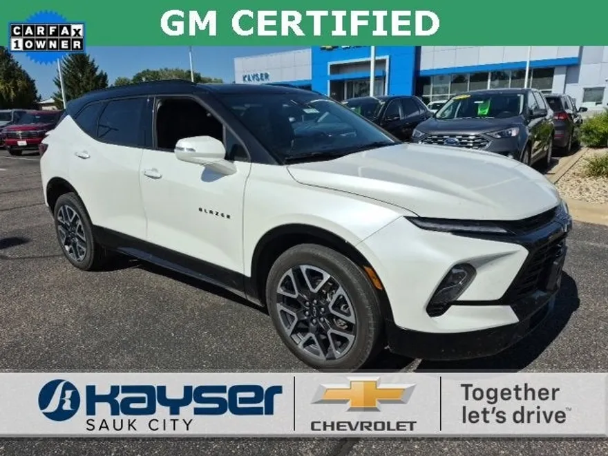 2023 Chevrolet Blazer RS photo 1