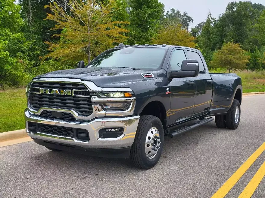2025 Ram 3500 Tradesman photo 1