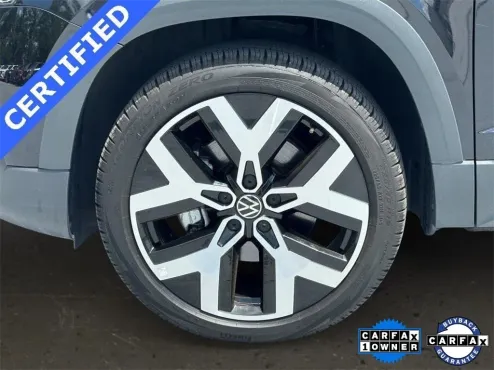 2022 Volkswagen Taos SEL photo 4