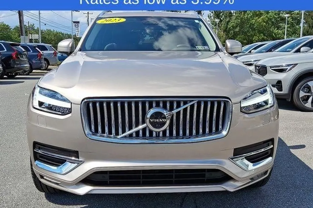 2023 Volvo XC90 AWD Plus photo 1