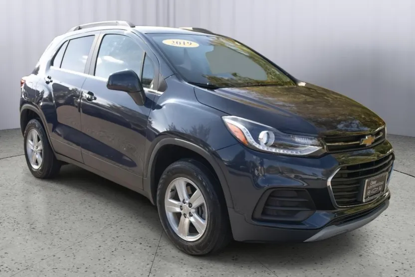 2019 Chevrolet Trax LT photo 1