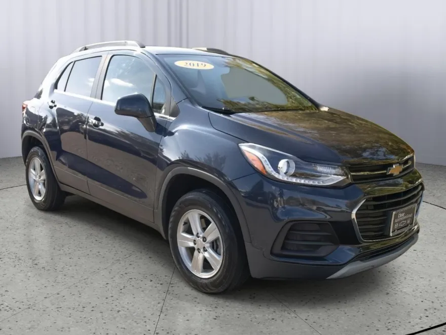 2019 Chevrolet Trax LT photo 1