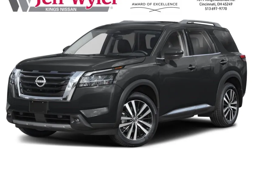 2025 Nissan Pathfinder Platinum photo 1