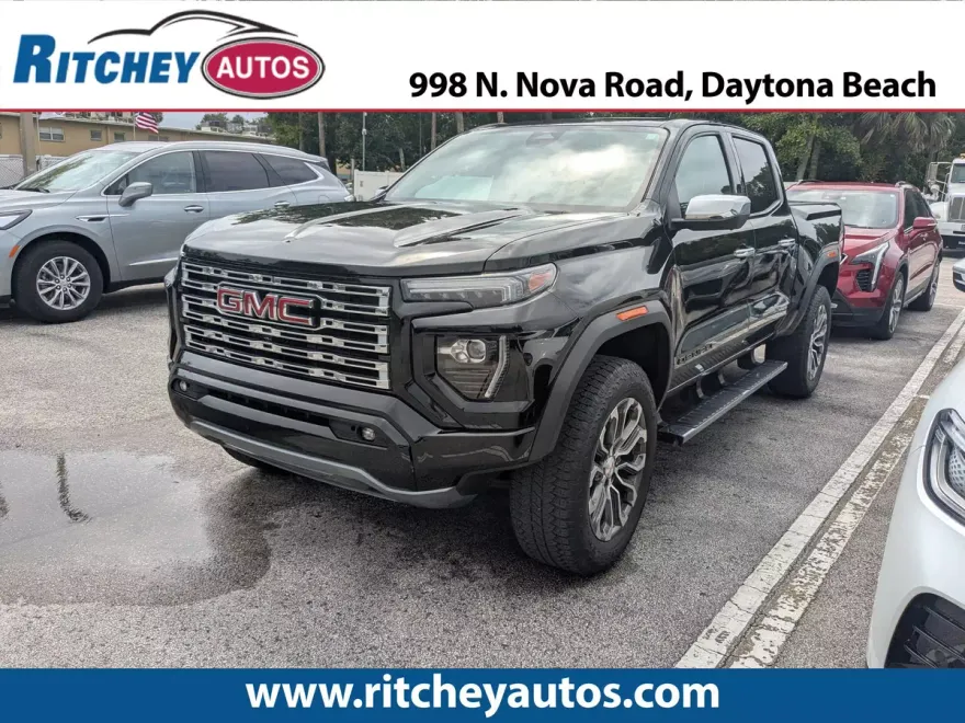 2023 Gmc Canyon Denali photo 1