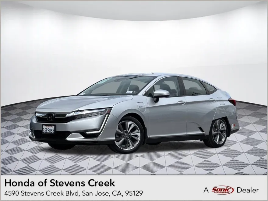 2020 Honda Clarity Plug-In Hybrid Touring photo 1