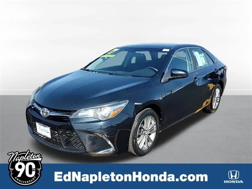 2017 Toyota Camry XLE XSE photo 1