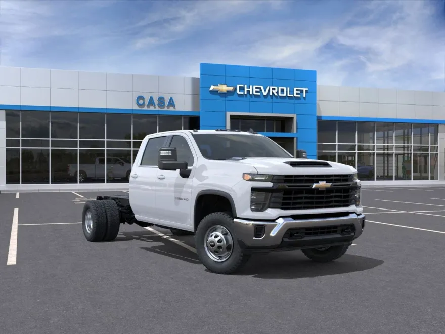 2025 Chevrolet Silverado 3500HD Work Truck photo 1