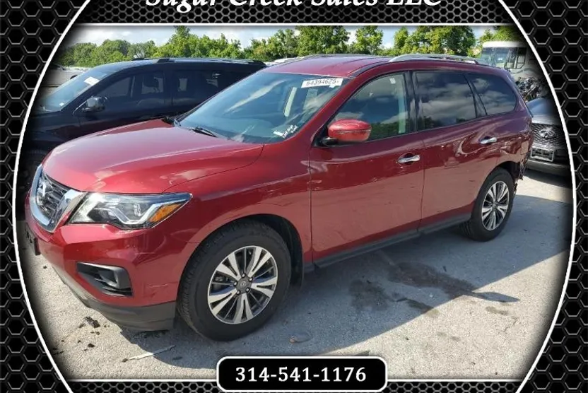 2020 Nissan Pathfinder SV photo 1