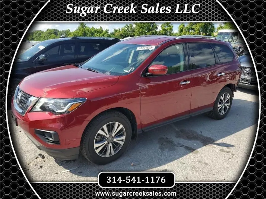 2020 Nissan Pathfinder SV photo 1
