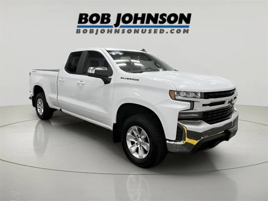 2021 Chevrolet Silverado 1500 LT photo 1