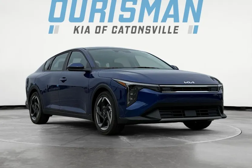 2025 Kia K4 EX photo 1
