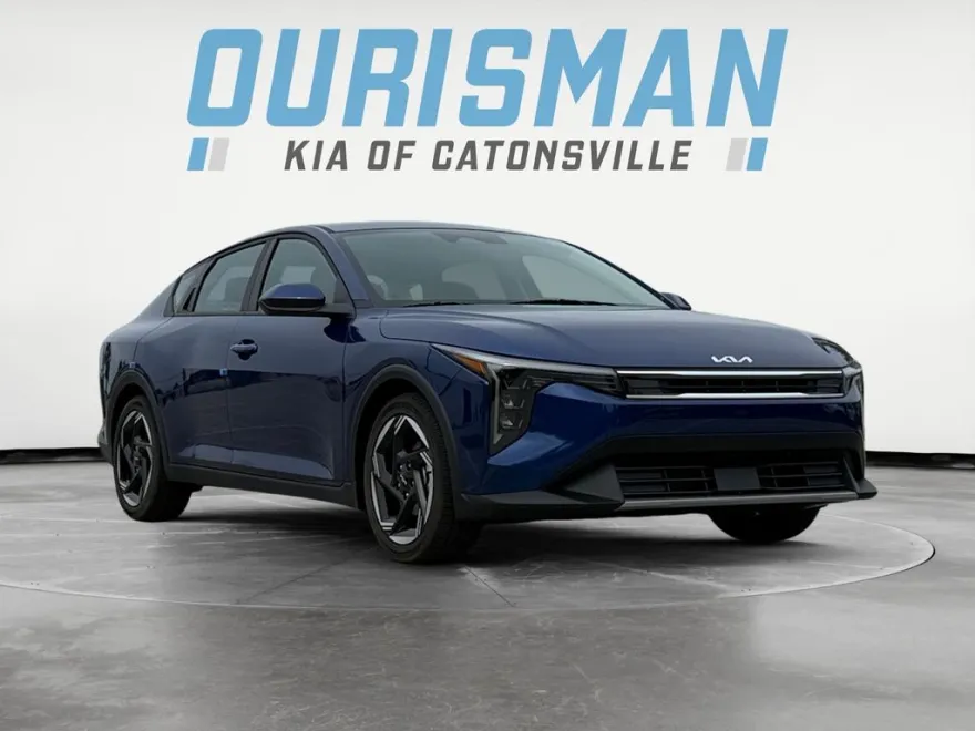 2025 Kia K4 EX photo 1