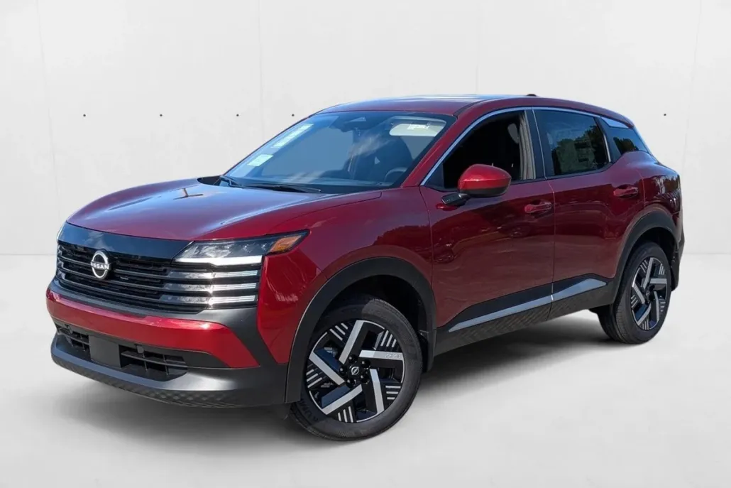 2025 Nissan Kicks SV photo 1