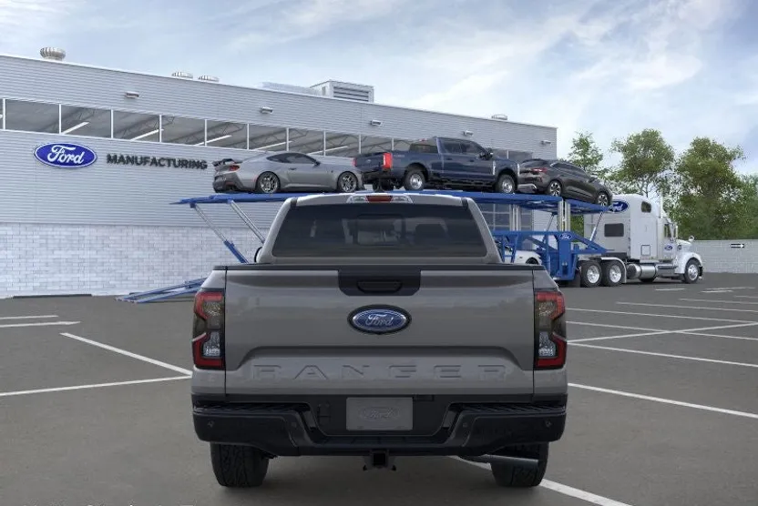 2025 Ford Ranger XLT photo 1
