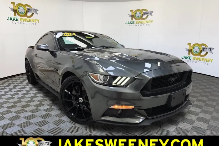 2016 Ford Mustang GT Premium photo 1