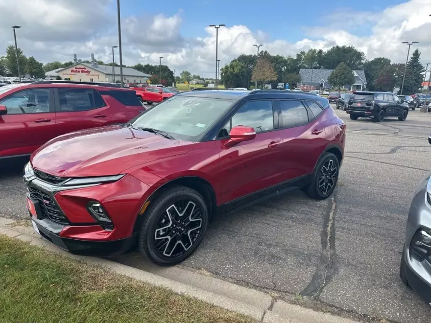 2025 Chevrolet Blazer RS photo 1