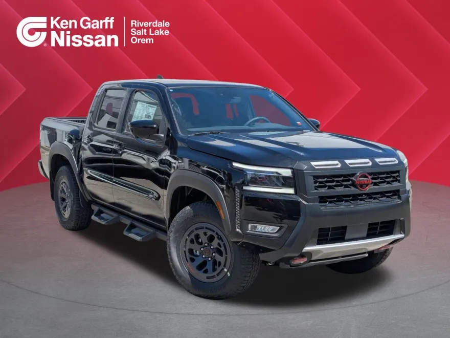 2025 Nissan Frontier PRO-4X photo 1