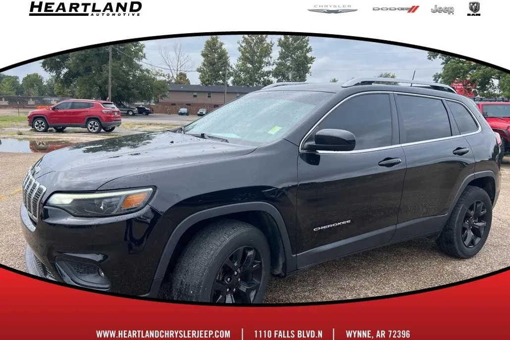 2019 Jeep Cherokee Latitude photo 1