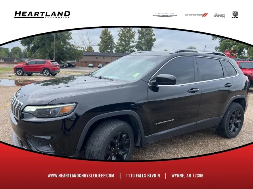 2019 Jeep Cherokee Latitude photo 1