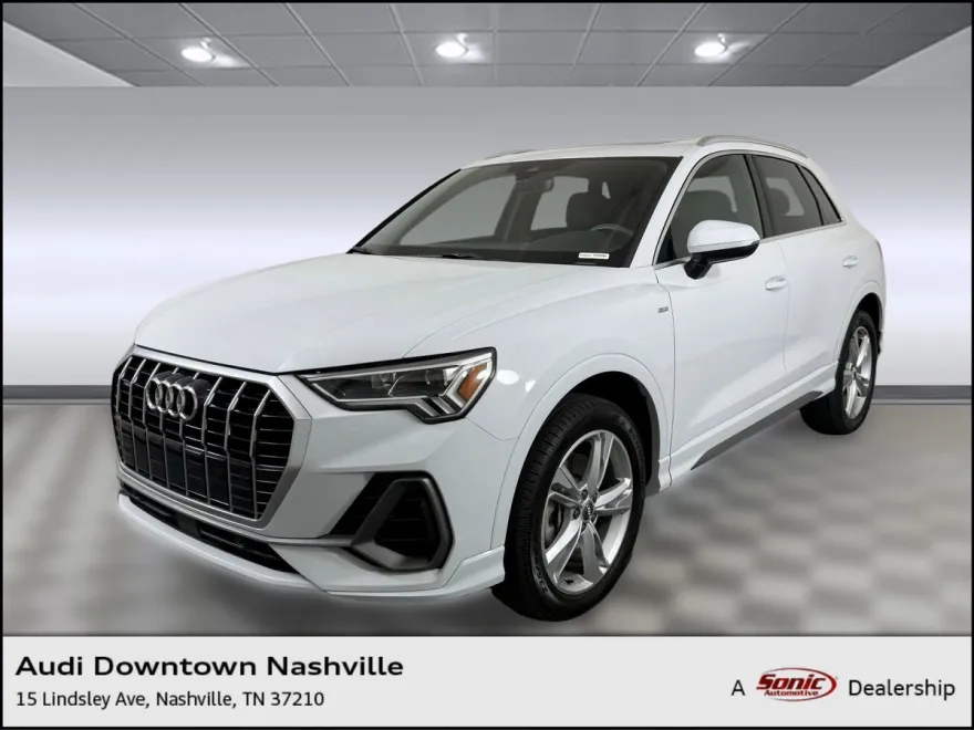 2021 Audi Q3 S line Premium Plus 45 TFSI photo 1
