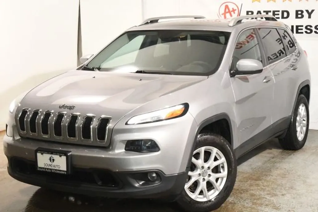 2018 Jeep Cherokee Latitude photo 1