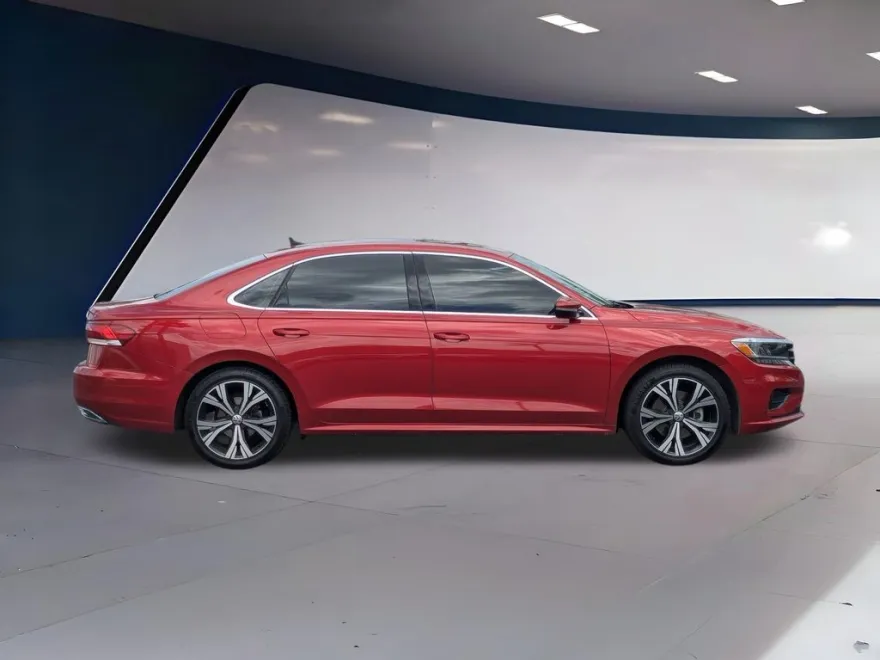 2022 Volkswagen Passat 2.0T SE photo 1