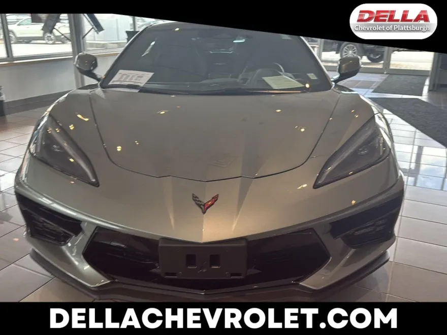 2024 Chevrolet Corvette Stingray 1LT photo 1