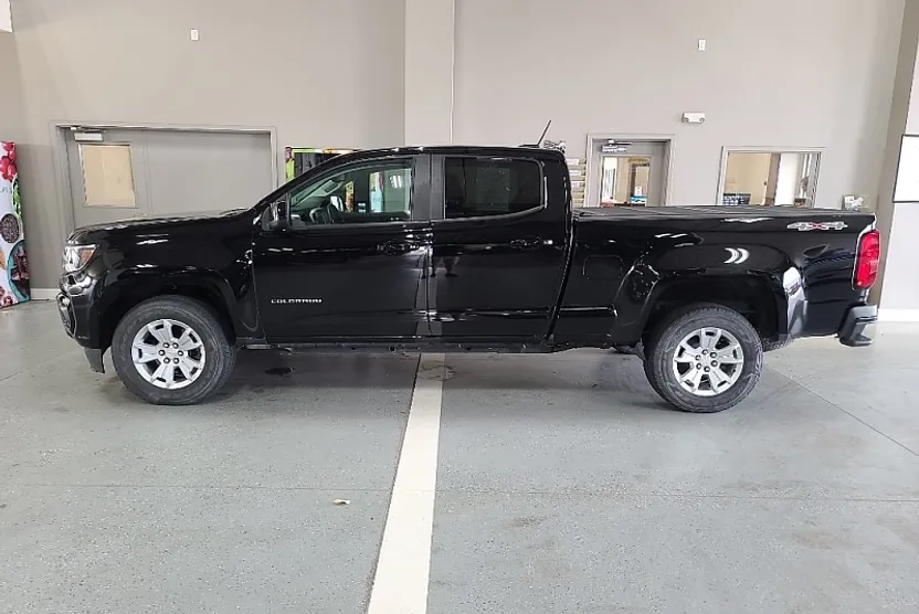 2021 Chevrolet Colorado LT photo 1