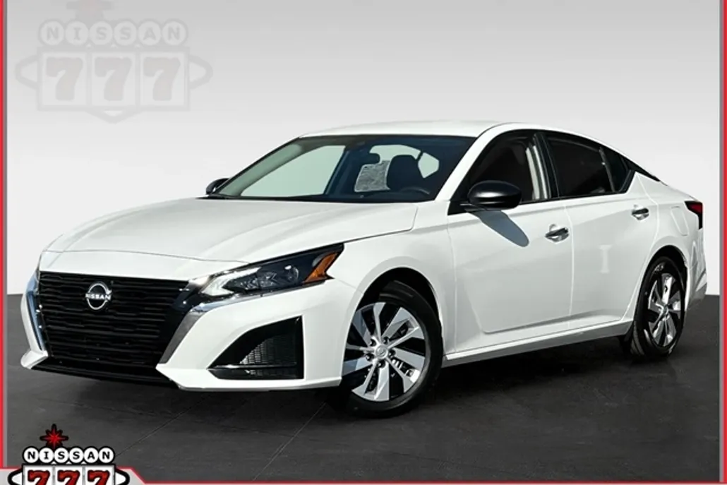 2025 Nissan Altima 2.5 S photo 1
