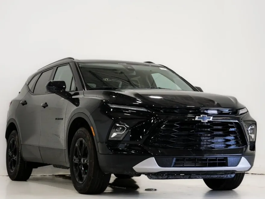 2024 Chevrolet Blazer 2LT photo 1