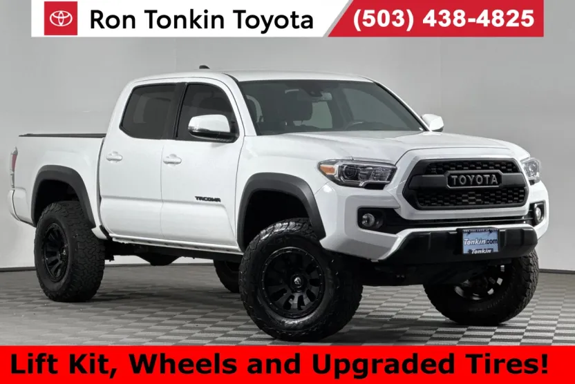 2021 Toyota Tacoma TRD Off-Road 4x4 photo 1