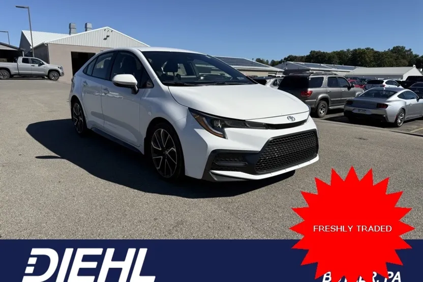 2022 Toyota Corolla SE photo 1
