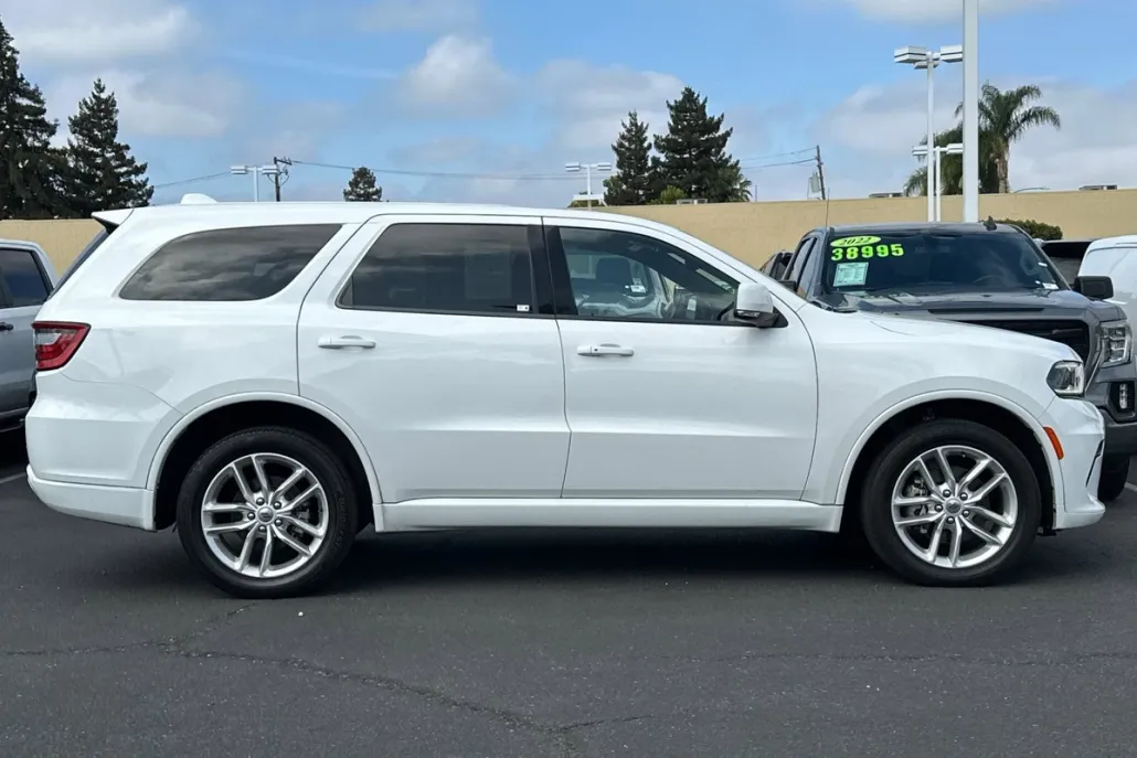 2022 Dodge Durango GT Plus photo 1