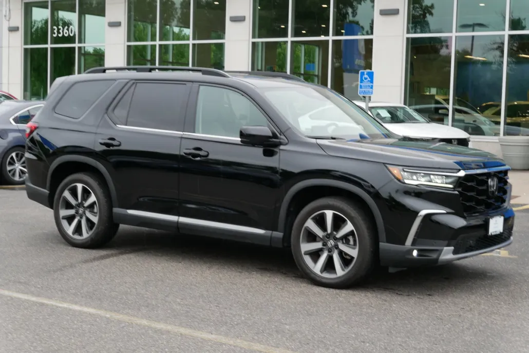 2024 Honda Pilot Elite photo 1