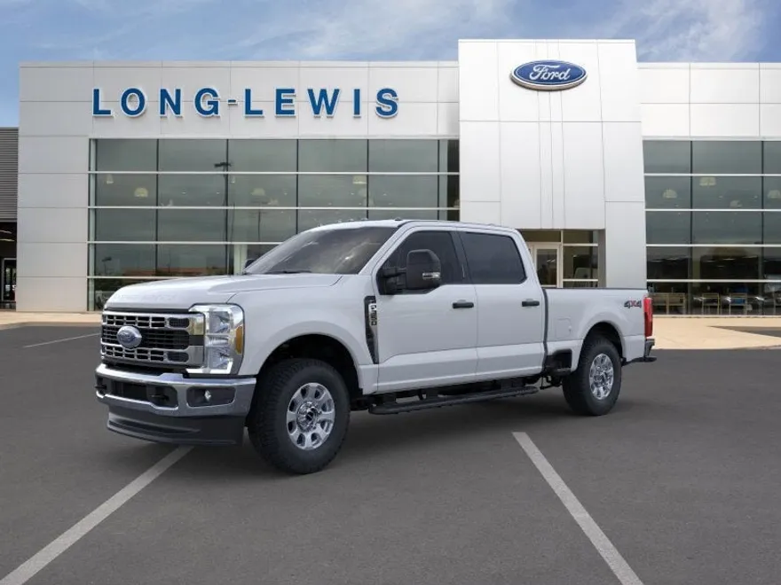 2025 Ford F-350 XLT photo 1