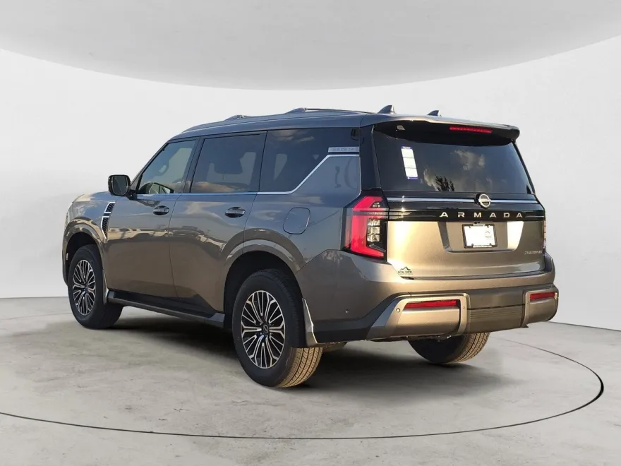 2026 Nissan Armada Platinum photo 2