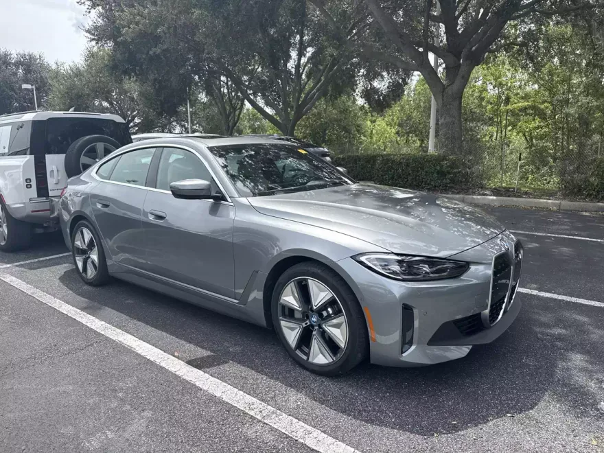 2023 Bmw i4 eDrive40 photo 1