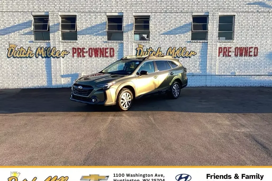 2025 Subaru Outback Premium photo 1