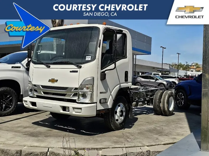 2024 Chevrolet Silverado 3500HD photo 1