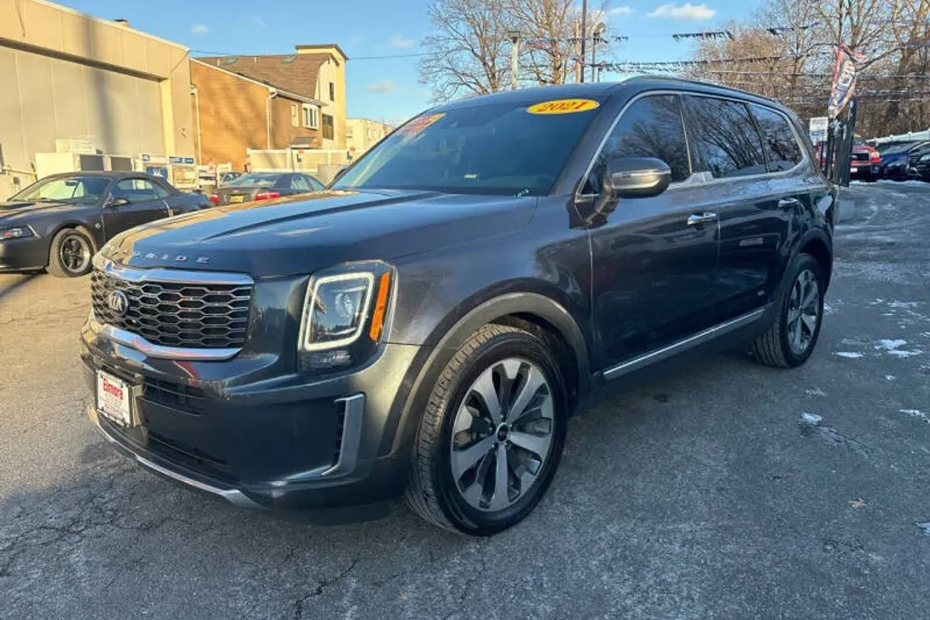 2021 Kia Telluride S photo 1